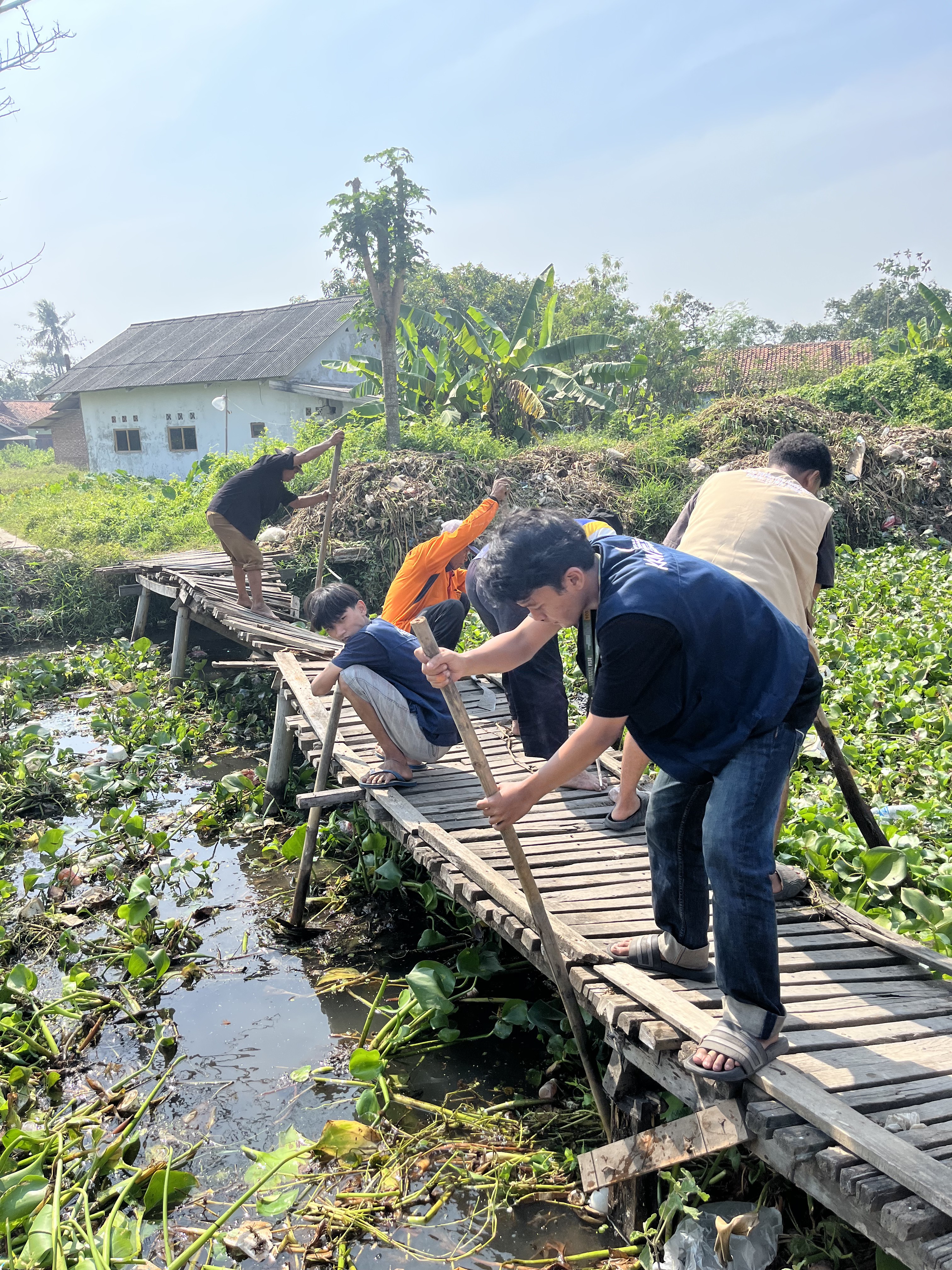 Perbaikan Jembatan Irigasi Desa